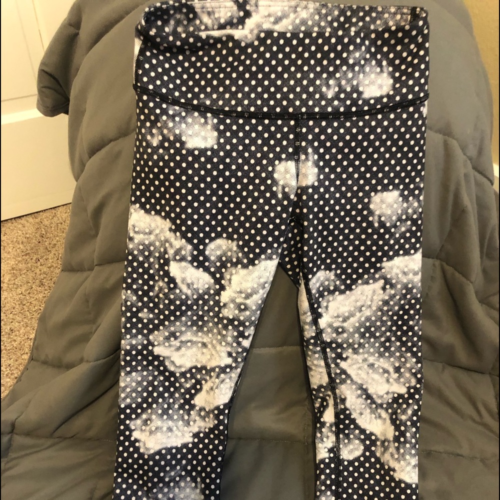 Lululemon crop leggings